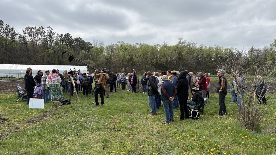 Garden event crowd