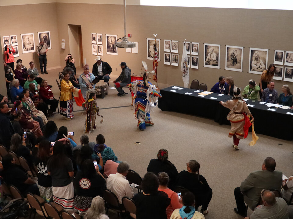 Otoe-Missouria Day dancing